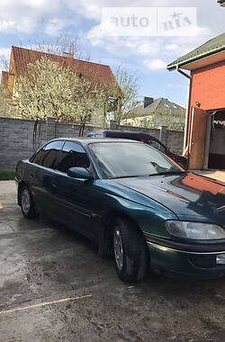 Седан Opel Omega 1995 в Березному