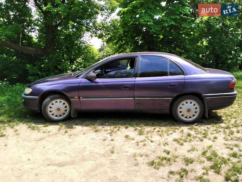 Седан Opel Omega 1995 в Жмеринке