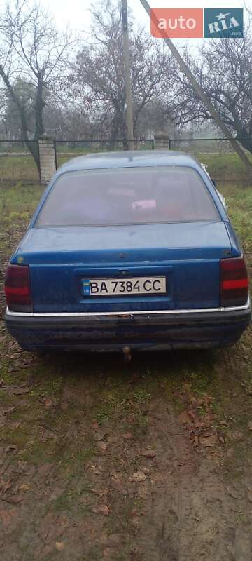 Седан Opel Omega 1991 в Нововоронцовке фото 5 Седан Opel Omega 1991 в Нововоронцовке