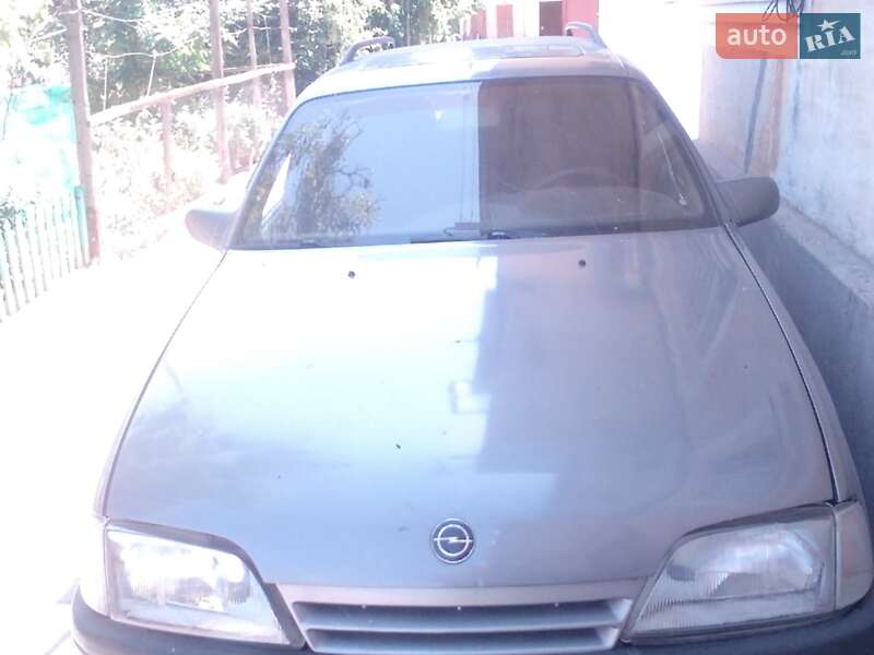 Универсал Opel Omega 1991 в Белгороде-Днестровском