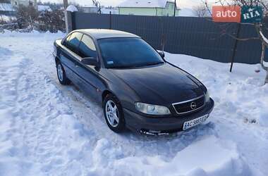 Седан Opel Omega 2000 в 