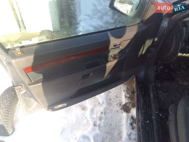 Седан Opel Omega 2002 в Рожище