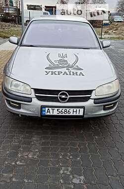 Седан Opel Omega 1994 в Надвірній