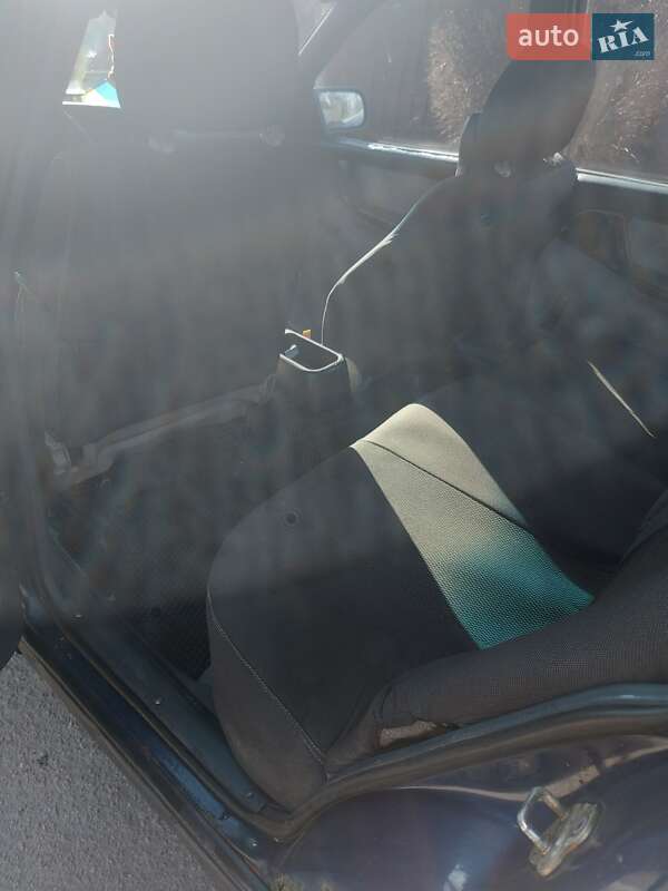 Седан Opel Omega 1988 в Кропивницком фото 2 Седан Opel Omega 1988 в Кропивницком