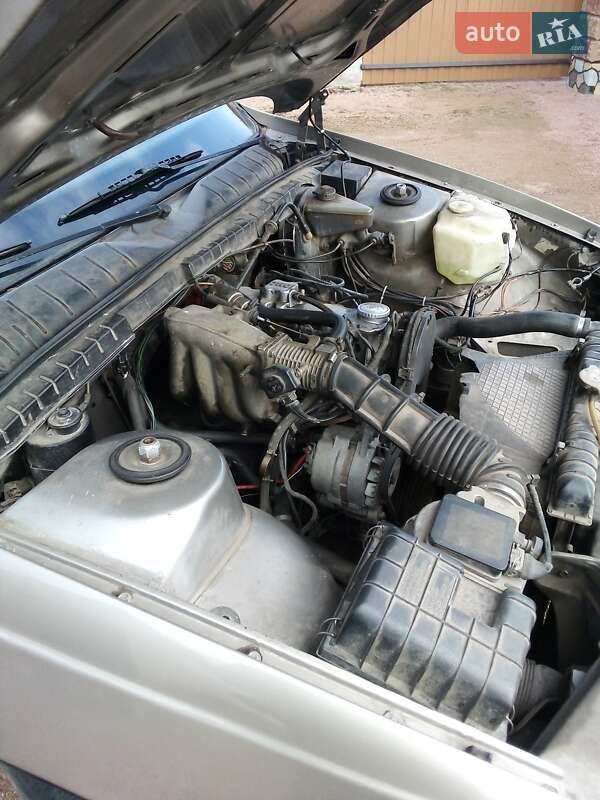 Универсал Opel Omega 1988 в 