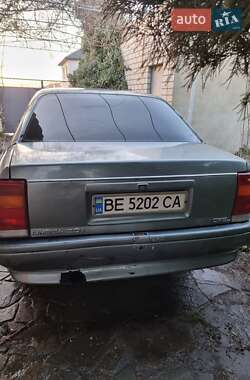 Седан Opel Omega 1988 в Миколаєві