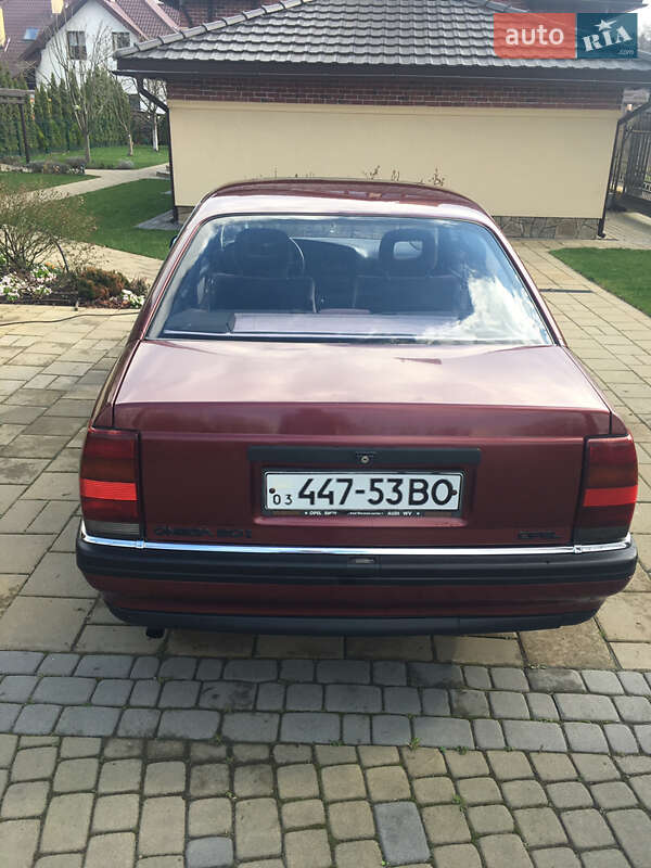 Седан Opel Omega 1992 в Умані фото 2 Седан Opel Omega 1992 в Умані