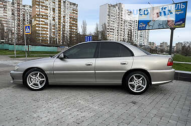 Седан Opel Omega 2003 в 
