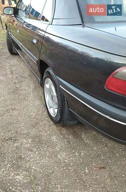 Седан Opel Omega 1994 в 