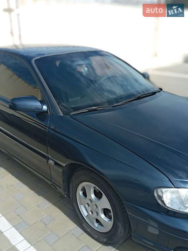 Седан Opel Omega 2001 в Запорожье фото 4 Седан Opel Omega 2001 в Запорожье