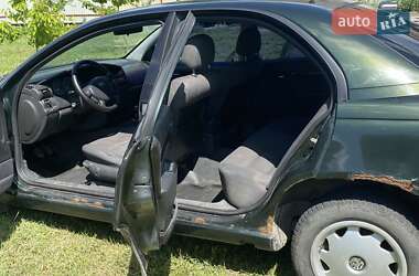 Седан Opel Omega 2002 в 
