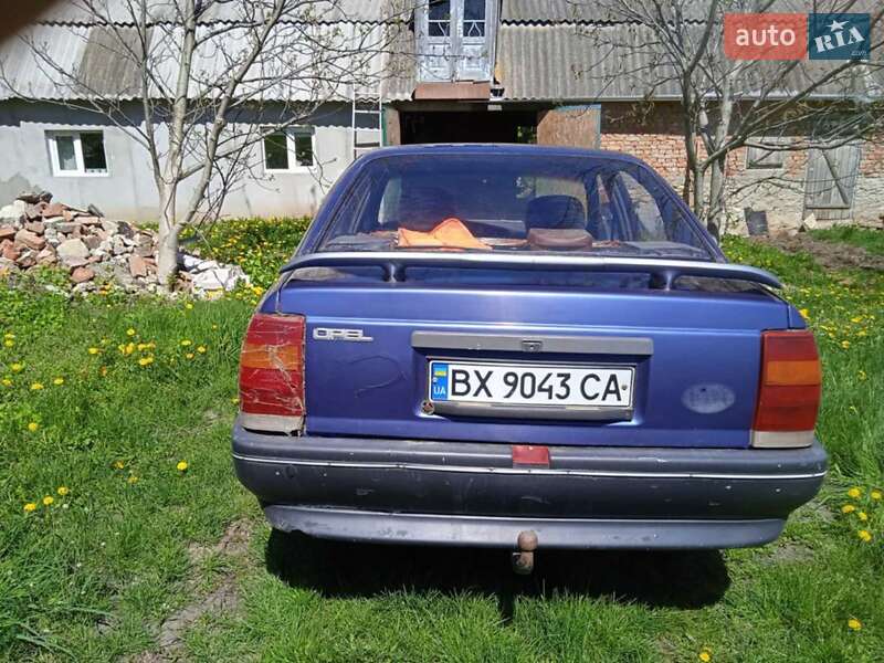 Седан Opel Omega 1989 в Новой Ушице фото 17 Седан Opel Omega 1989 в Новой Ушице