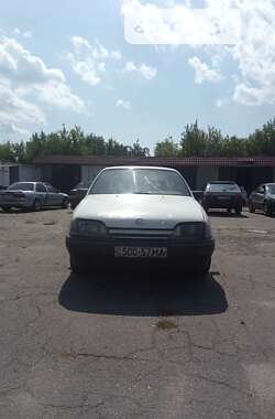 Седан Opel Omega 1987 в Миргороде