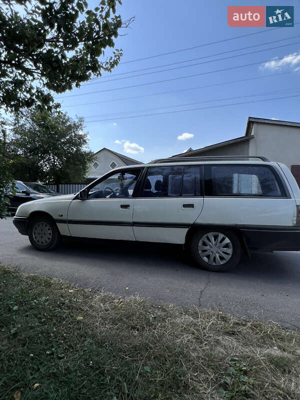 Универсал Opel Omega 1987 в Каменец-Подольском фото 13 Универсал Opel Omega 1987 в Каменец-Подольском
