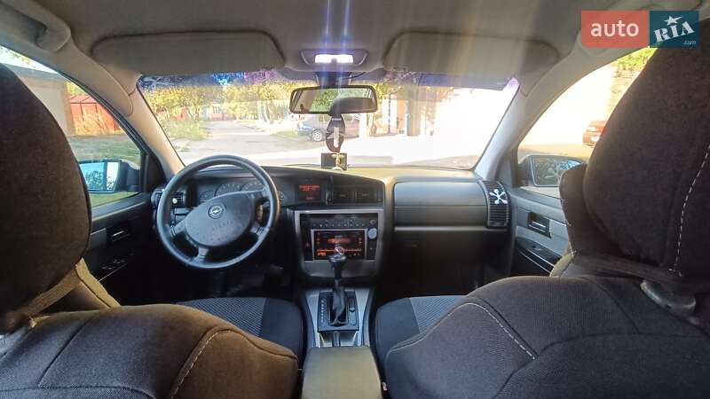 Універсал Opel Omega 2003 в Костянтинівці