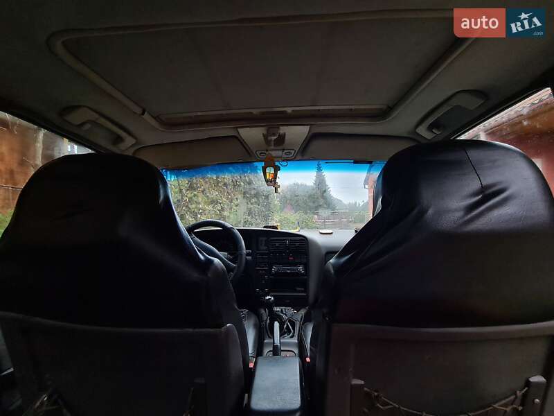 Седан Opel Omega 1988 в Ужгороді