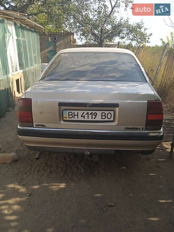 Седан Opel Omega 1991 в Білгороді-Дністровському
