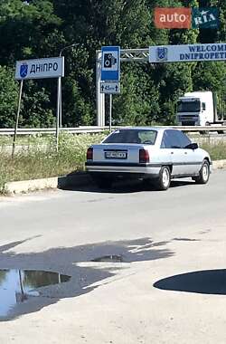 Седан Opel Omega 1989 в 
