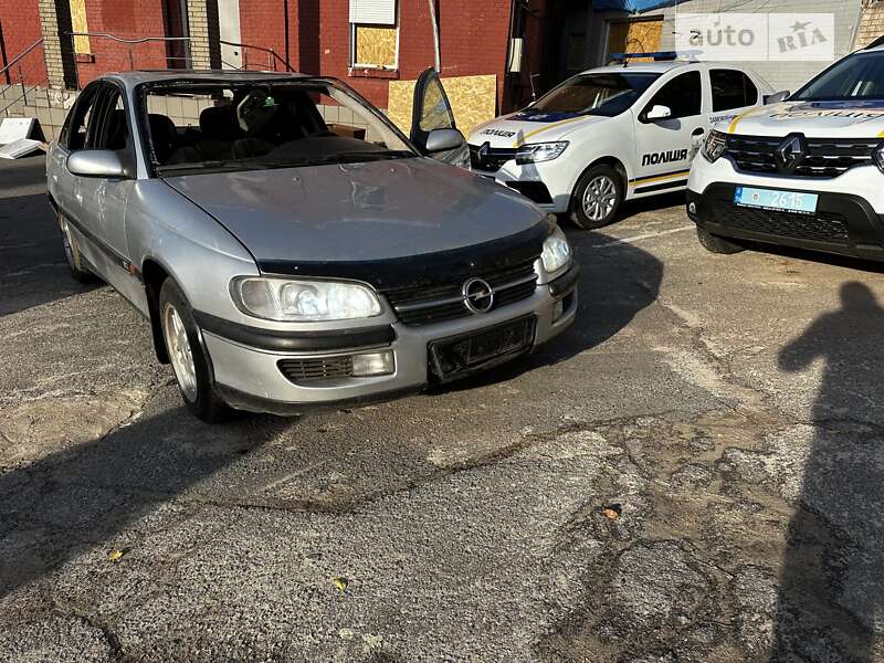 Седан Opel Omega 1998 в Кривом Роге