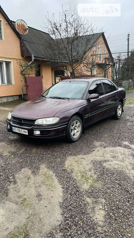 Седан Opel Omega 1994 в Ужгороде
