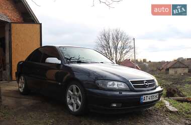 Седан Opel Omega 2002 в Рогатине