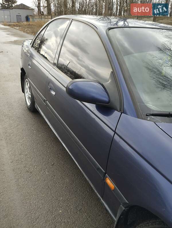 Седан Opel Omega 1998 в Тульчині