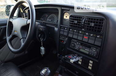 Седан Opel Omega 1993 в 