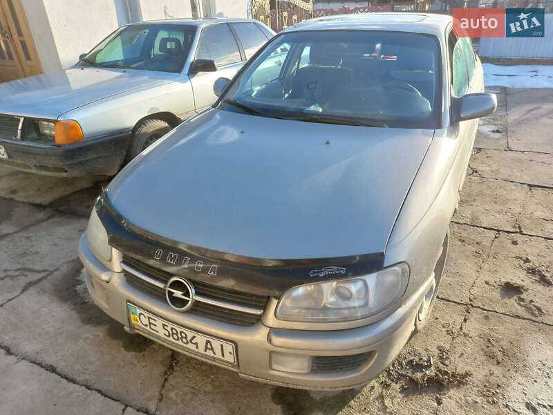 Седан Opel Omega 1996 в Черновцах