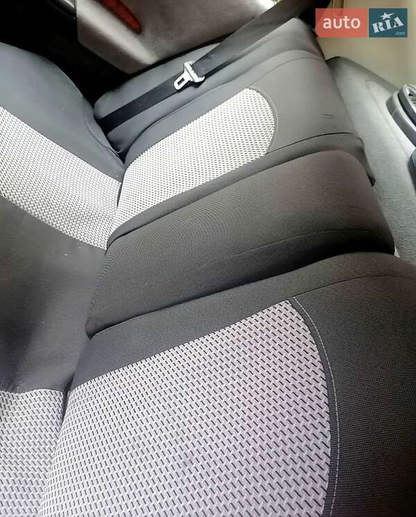 Седан Opel Omega 1995 в Днепре фото 10 Седан Opel Omega 1995 в Днепре