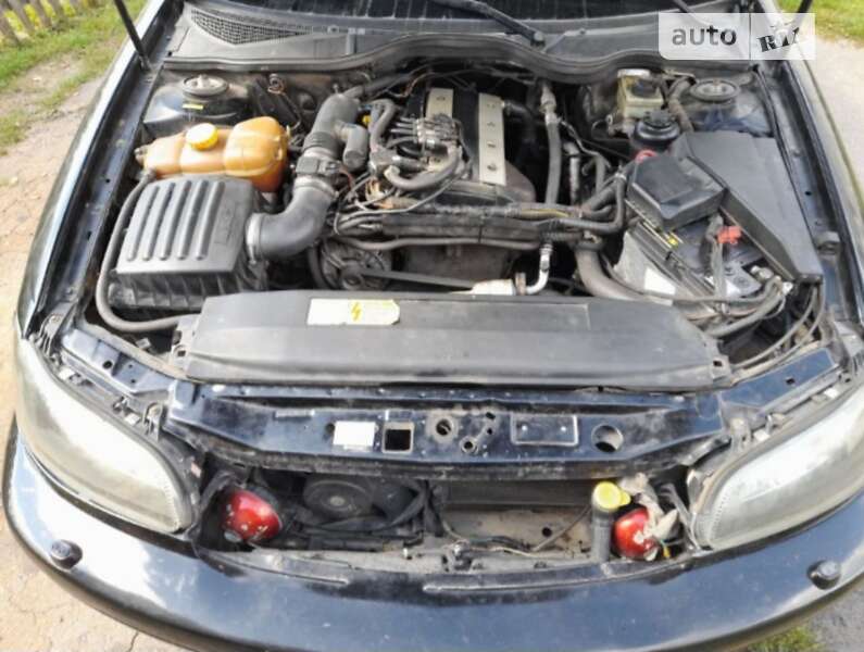 Седан Opel Omega 2000 в Житомирі