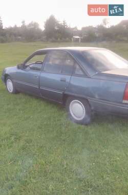 Седан Opel Omega 1989 в 