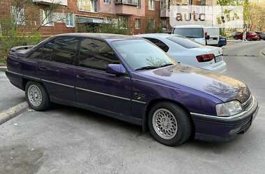 Седан Opel Omega 1992 в Києві