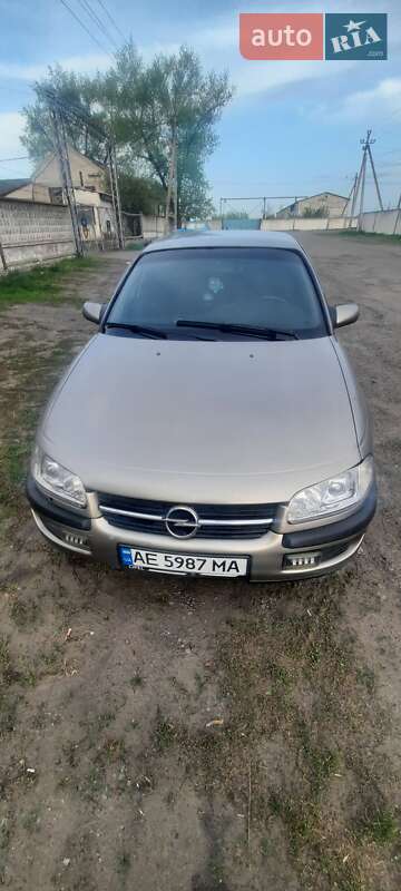 Седан Opel Omega 1996 в Дніпрі