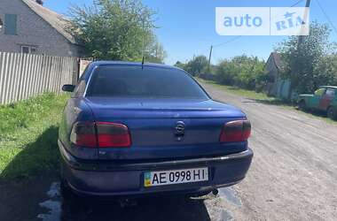 Седан Opel Omega 1998 в Дніпрі