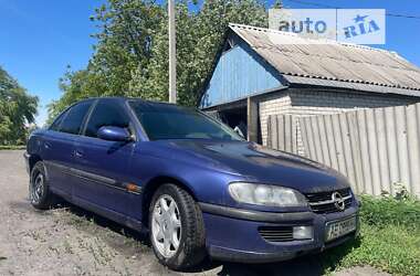 Седан Opel Omega 1998 в Днепре