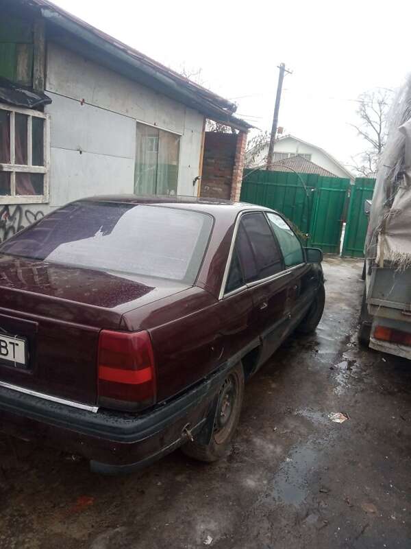 Седан Opel Omega 1992 в Нежине