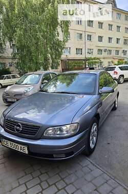 Седан Opel Omega 2003 в Черновцах