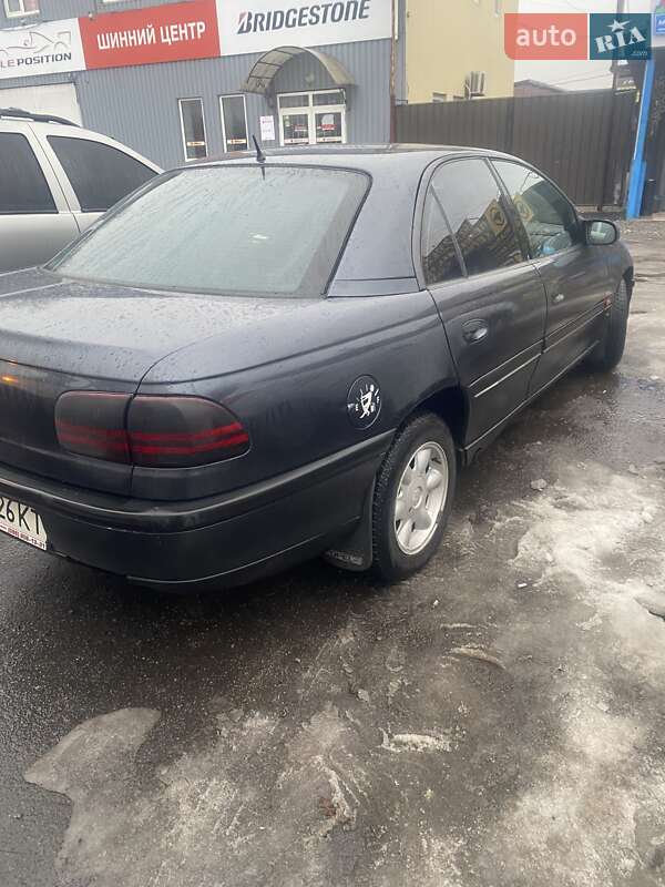 Седан Opel Omega 1997 в Києві