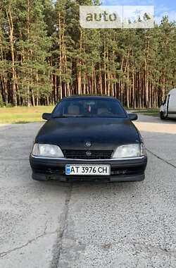 Седан Opel Omega 1989 в Славуте