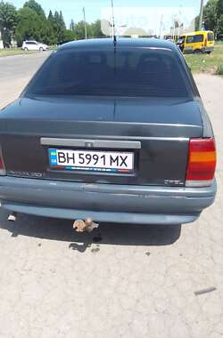 Седан Opel Omega 1987 в Подільську