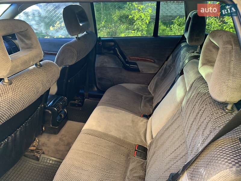 Универсал Opel Omega 1996 в Обухове