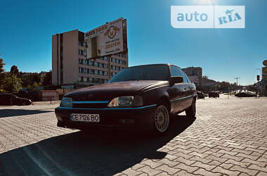 Седан Opel Omega 1992 в Черновцах