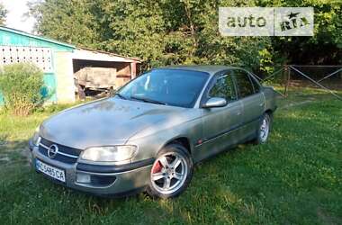 Седан Opel Omega 1997 в Старій Вижівці