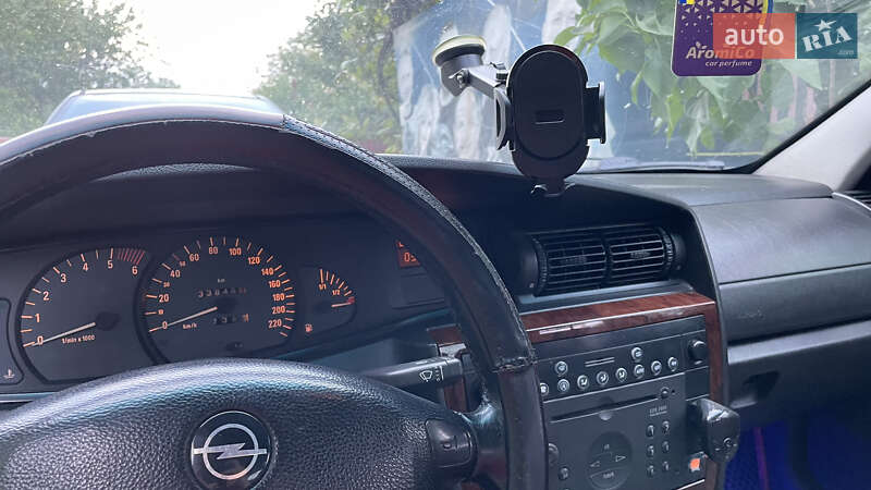 Седан Opel Omega 2002 в Білій Церкві