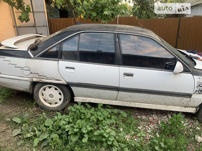 Седан Opel Omega 1988 в Черновцах фото 7 Седан Opel Omega 1988 в Черновцах