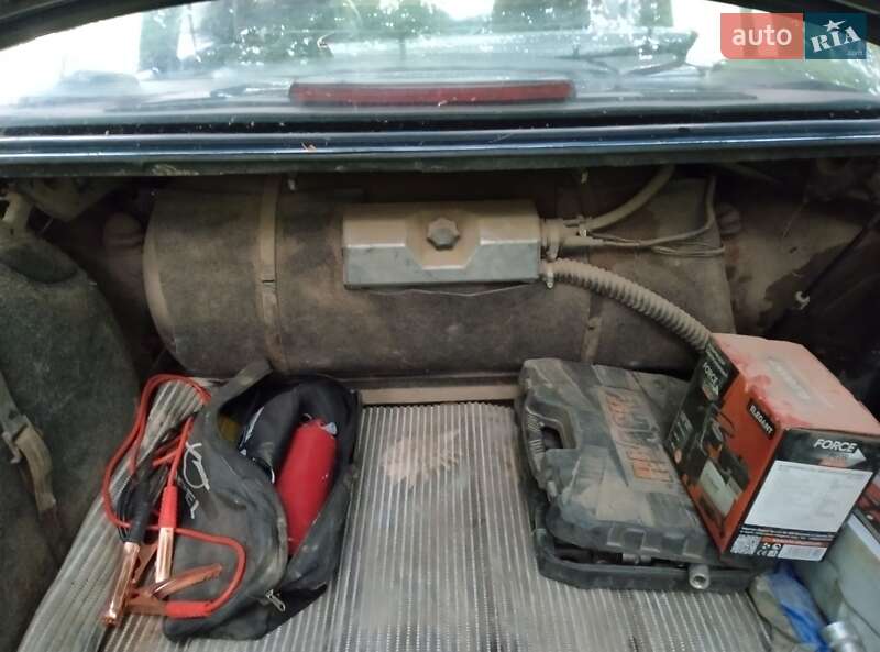 Седан Opel Omega 1988 в Заліщиках
