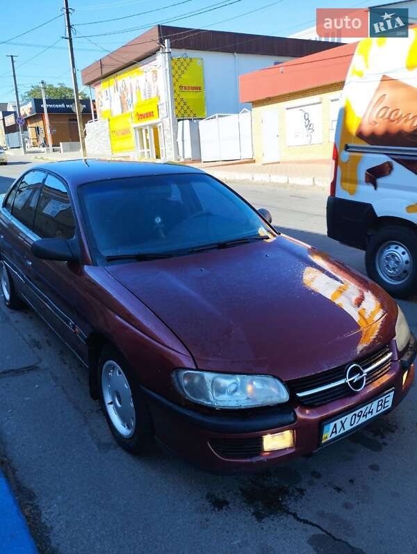 Седан Opel Omega 1999 в Первомайске