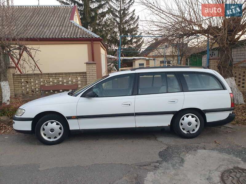 Универсал Opel Omega 1995 в Покровском фото 2 Универсал Opel Omega 1995 в Покровском