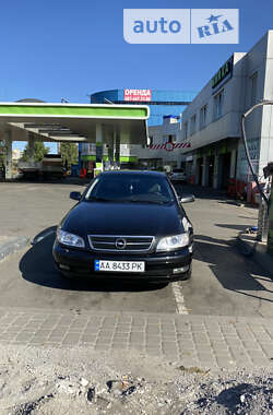 Седан Opel Omega 2001 в Києві