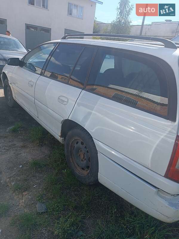 Универсал Opel Omega 2002 в Хмельницком